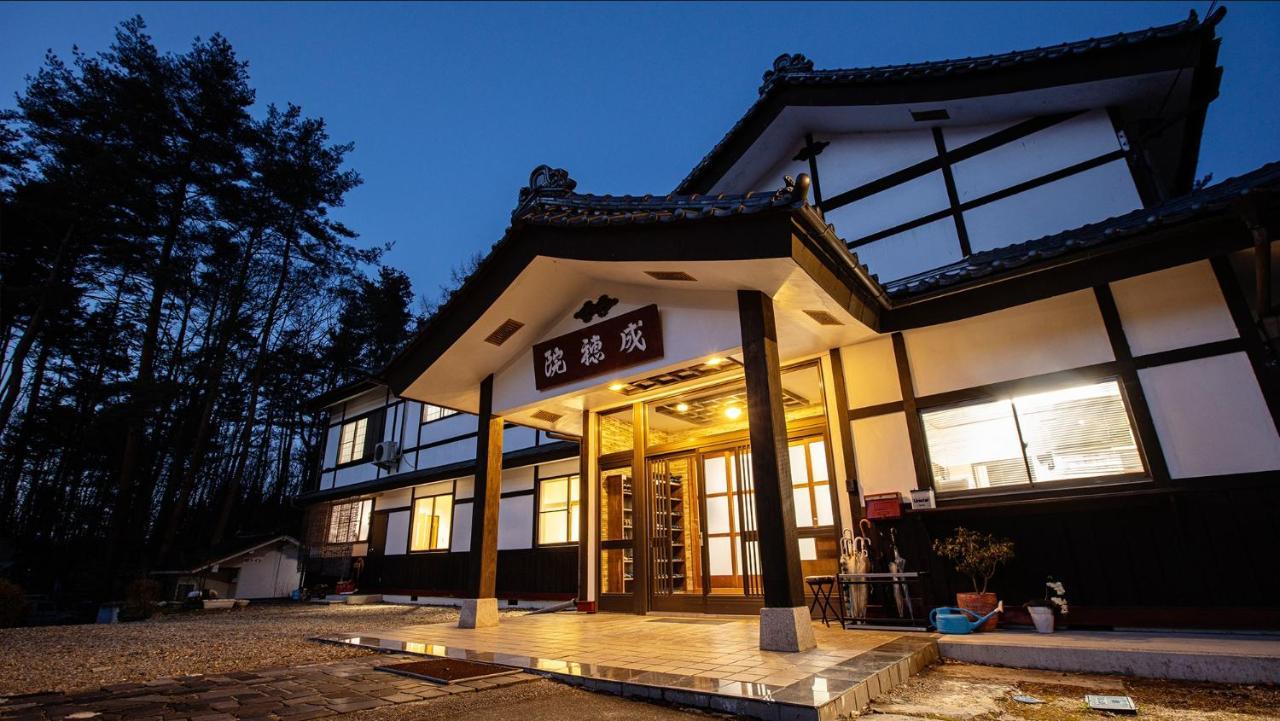 金剛寺 宿坊 成穂院 Matsukawa Exterior photo